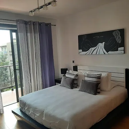 Charm - Free Park Funchal (Madeira)