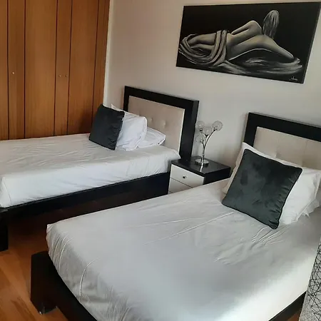 Charm - Free Park Apartment *