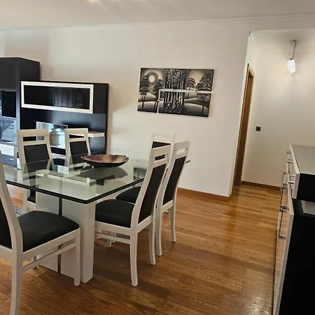 Charm - Free Park Appartement