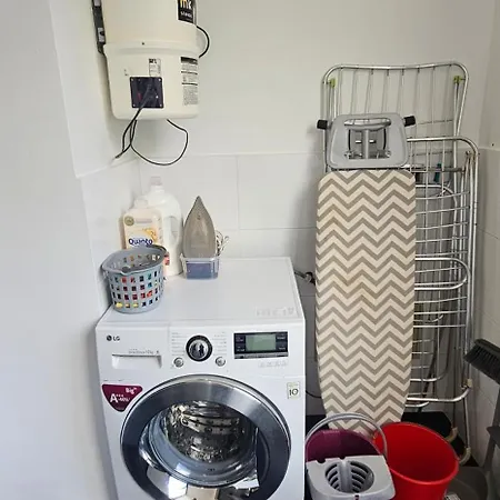 Charm - Free Park شقة فونشال