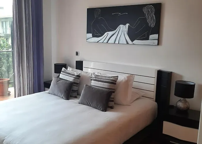 Charm - Free Park פונשל