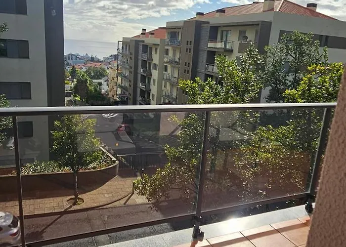 Charm - Free Park פונשל