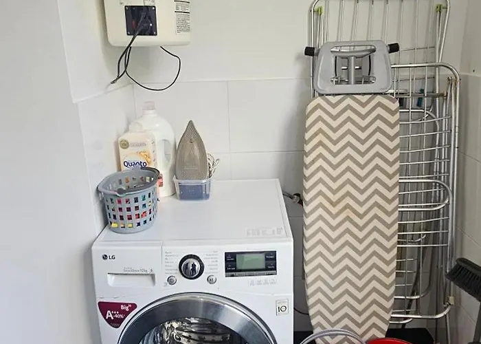 Charm - Free Park דירה פונשל